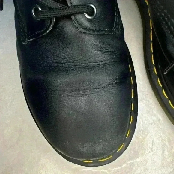 Doc Dr. Martens Crazy Horse Black Leather M8/W9 - Picture 4 of 16